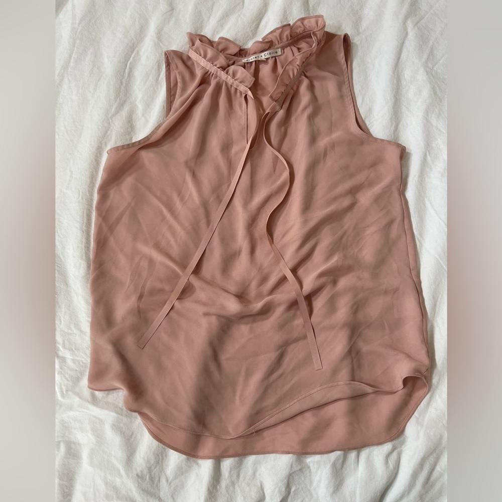 Violet and Claire ostrich color sleeveless blouse with tie under chin